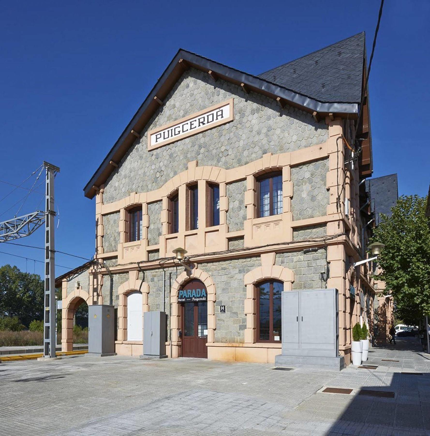 Hotel Parada Puigcerda Exterior photo